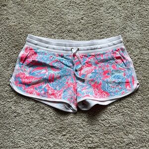 EUC size Large Lilly Pulitzer Chrissy short
